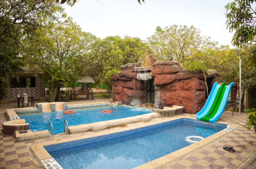 Daksh Resort